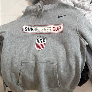 Nike Gray SHEBELIEVES CUP Hoodie